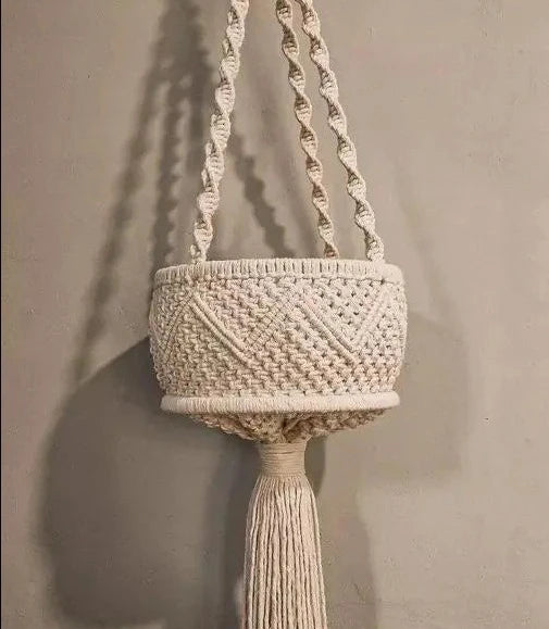 Wall Hanging Macrame Storage Basket - Leechoo